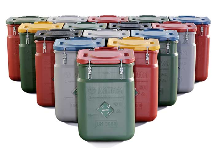 De Safety Containers SaCon van MEWA zorgen niet alleen voor het efficiënte transport en de veilige opslag van de poetsdoeken maar ook voor een duidelijke vermindering van de afvalberg.
