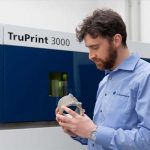 De nieuwe TruPrint 3000 produceert onderdelen met een maximale diameter van 300 mm en een hoogte van 400 mm.