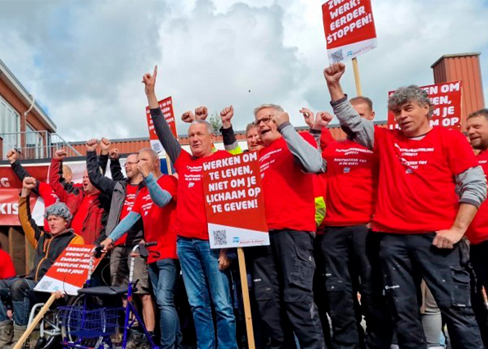 De FNV voert al maandenlang actie voor een goede zwaarwerkregeling. De vakbond wil dat er een permanente regeling komt, na het aflopen van de RVU (Regeling Vervroegd Uittreden) eind volgend jaar.