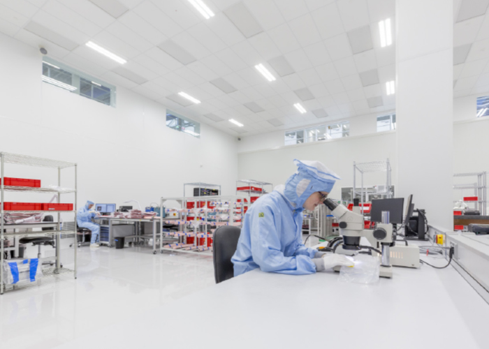 Het QR LINK programma ontsluit voor iedereen de informatie die nodig is in het bouwproces en zorgt zo voor een snelle uitwerking van het cleanroom-concept.