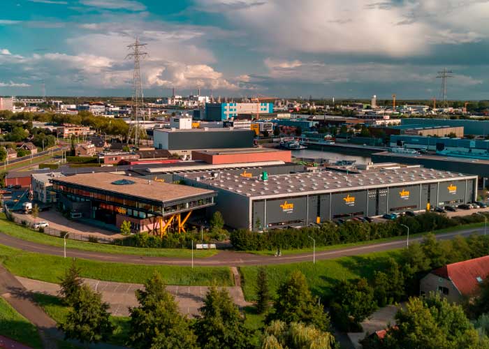 Veth Propulsion in Papendrecht is producent van roerpropellers en boegschroeven.